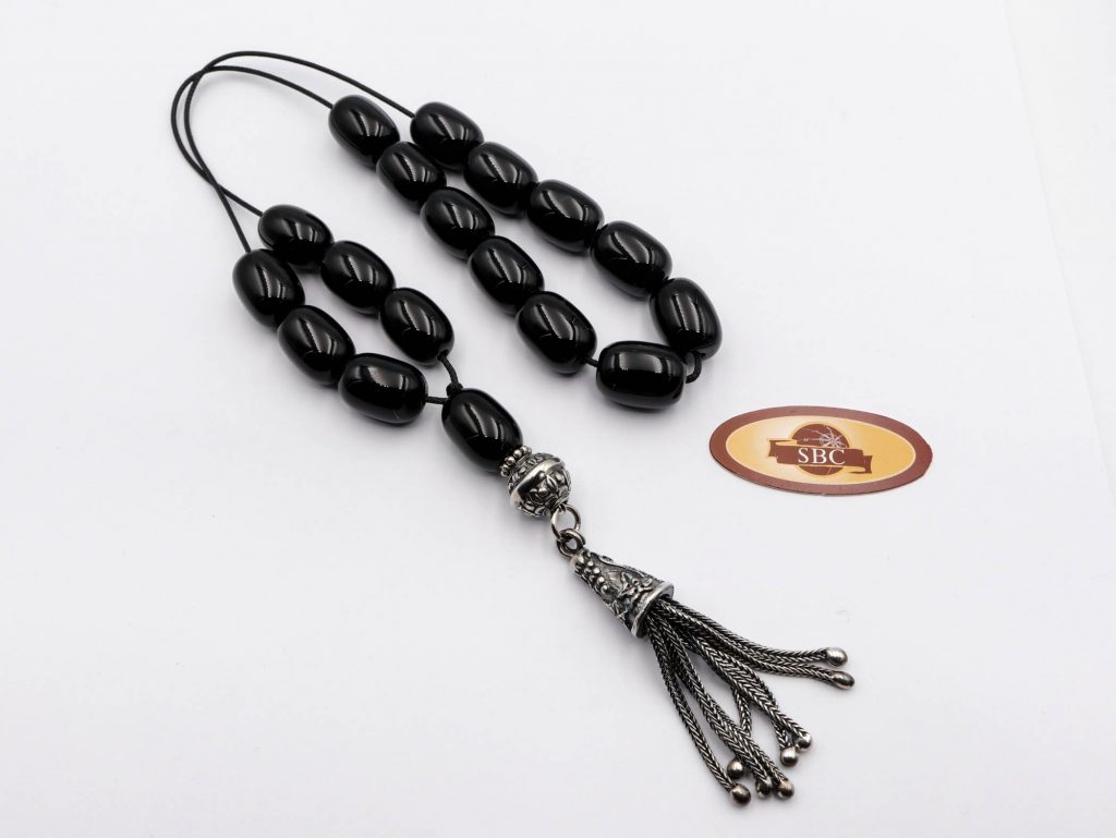 K3176 ΚΟΜΠΟΛΟΓΙΑ ΜΕ ΗΜΙΠΟΛΥΤΙΜΕΣ ΠΕΤΡΕΣ ΚΑΙ ΑΣΗΜΕΝΙΑ ΣΤΟΙΧΕΙΑ