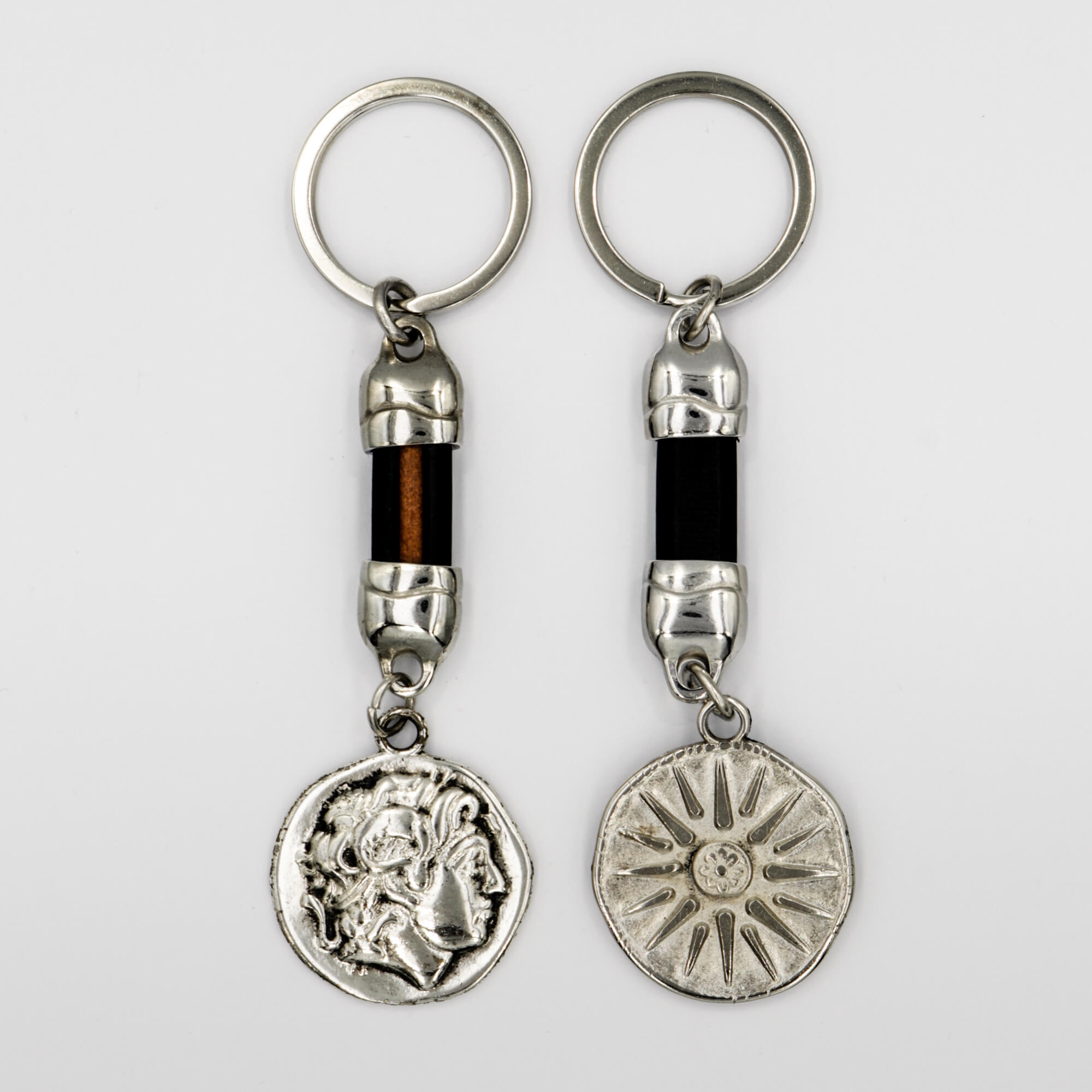 2752 KEYRINGS WITH LEATHER OR PU