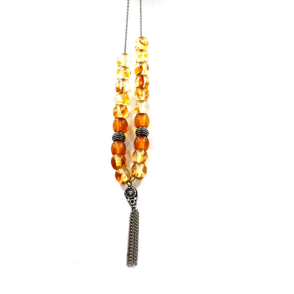 1046  ACRYLIC WORRY BEADS