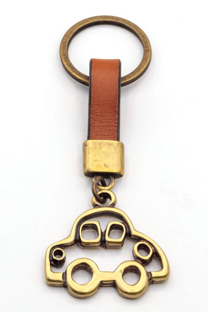 2746  KEYRINGS WITH LEATHER OR PU